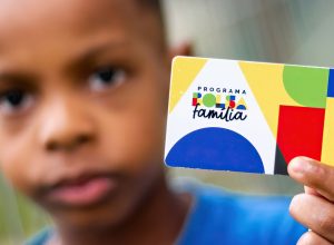 caixa-paga-bolsa-familia-a-beneficiarios-com-nis-de-final-2