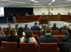 stf-retoma-julgamento-dos-reus-do-nucleo-4-da-trama-golpista