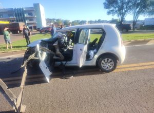 grave-acidente-entre-carro-e-caminhao-deixa-cinco-feridos-na-br-277-em-ibema