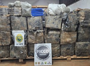 forcas-de-seguranca-apreendem-mais-de-1,6-toneladas-de-maconha-em-foz-do-iguacu