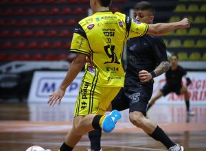 jaragua-busca-empate-diante-do-corinthians-e-vai-a-final-do-talentos-lnf-2025