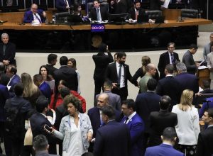 camara-aumenta-penas-para-crimes-como-extorsao-e-escudo-humano