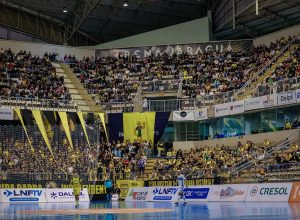 jaragua-x-minas:-mais-de-4-mil-torcedores-ja-estao-confirmados-para-decisao-na-lnf