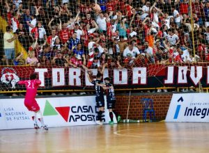 campo-mourao-recebe-o-foz-cataratas-pelas-quartas-de-final-do-paranaense