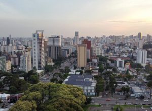 mercado-de-imoveis-usados-inicia-2025-em-alta-em-curitiba