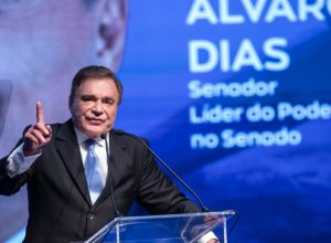 ex-candidato-a-presidente,-alvaro-dias-anuncia-saida-do-podemos-apos-oito-anos
