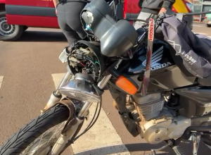 acidente-entre-duas-motocicletas-deixa-um-ferido-no-bairro-periolo-em-cascavel