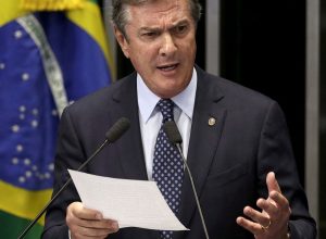 secretaria-diz-que-nao-tinha-e-mail-do-stf-para-informar-sobre-collor