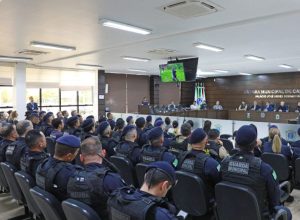 guardas-municipais-do-oeste-do-parana-sao-homenageadas-em-cascavel