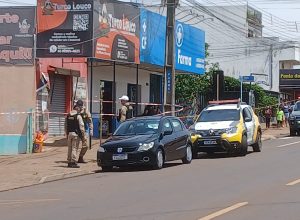 homem-e-morto-a-tiros-em-residencia-no-bairro-santa-cruz-em-cascavel