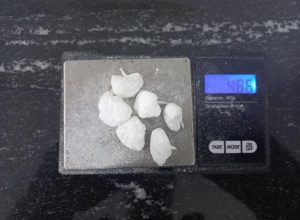 dois-jovens-sao-presos-por-trafico-de-cocaina-no-bairro-santa-cruz,-em-cascavel