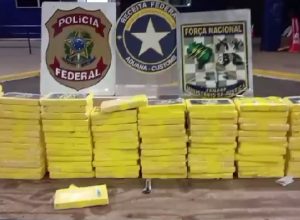 receita-federal-apreende-107-kg-de-cocaina-em-veiculo-paraguaio-na-ponte-da-amizade