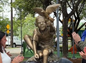 cascavel-inaugura-parque-da-paz-em-homenagem-a-menino-fernando-lorenzo