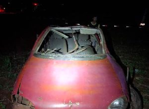 carro-capota-na-pr-495-entre-medianeira-e-missal-e-deixa-motorista-ferido