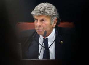 stf-cancela-sessao-e-adia-estreia-de-fux-na-segunda-turma