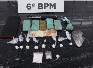 tres-pessoas-sao-presas-por-trafico-de-drogas-no-bairro-neva,-em-cascavel