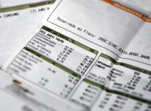 aneel-mantem-bandeira-para-vermelha-1-na-conta-de-luz-em-novembro