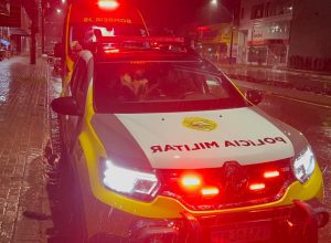 motorista-embriagada-causa-acidente-e-e-presa-em-cascavel