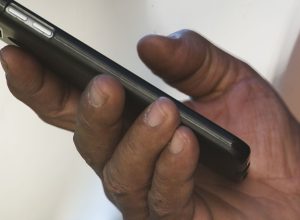 policia-de-sp-faz-operacao-contra-receptacao-de-celulares-roubados