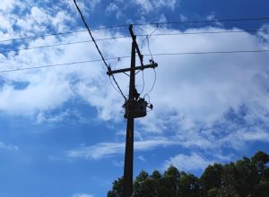 homem-tem-12%-do-corpo-queimado-ao-sofrer-choque-eletrico-enquanto-furtava-fios-em-cascavel
