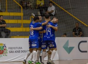 sao-jose-vence-pulo-de-virada-e-larga-na-frente-na-copa-ciro-fontao