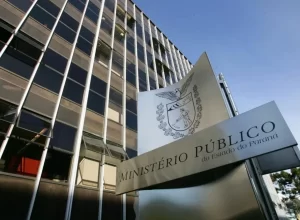 professora-e-denunciada-por-maus-tratos-contra-criancas-de-3-anos-em-cmei-de-castro