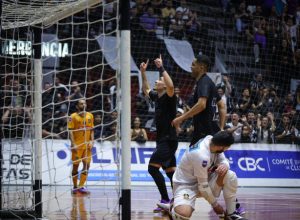 ala-vive-seu-ano-mais-artilheiro-pelo-profissional-do-corinthians;-veja-numeros