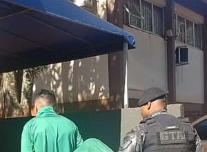 falsos-tecnicos-de-empresa-de-telefona-sao-presos-furtando-fios-em-foz-do-iguacu
