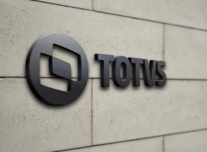 totvs-curitiba-reinaugura-escritorio-no-alphaville-graciosa