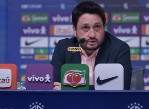 arthur-elias-convoca-selecao-para-ultimos-amistosos-do-ano-na-europa