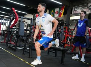 velez-segue-preparacao-para-decisao-da-semifinal-do-gauchao-serie-b-2025