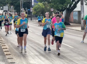 cascavel-celebra-74-anos-com-corrida,-homenagens-e-chegada-do-papai-noel