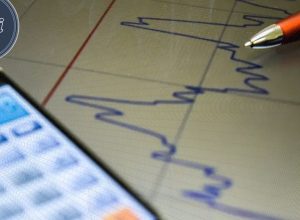 bolsa-sobe-0,37%-e-quase-volta-a-bater-recorde