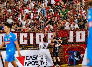 valendo-vaga-da-final,-campo-mourao-recebe-o-esporte-futuro-neste-sabado-na-arena-utfpr