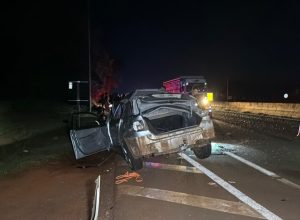 batida-traseira-deixa-motorista-gravemente-ferido-na-br-277,-em-cascavel