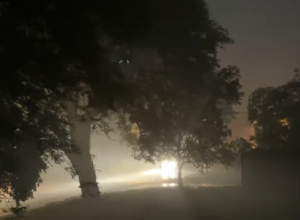 tempestade-com-rajadas-de-vento-provoca-quedas-de-arvores-e-destelhamentos-em-foz-do-iguacu