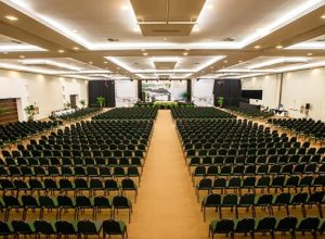 alem-das-cataratas-e-de-itaipu,-foz-do-iguacu-investe-no-cobicado-mercado-corporativo