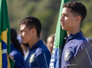 parana-expande-modelo-e-tera-345-colegios-civico-militares-ate-2026