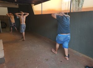 tres-individuos-sao-presos,-apos-roubo-a-veiculo-no-bairro-morumbi