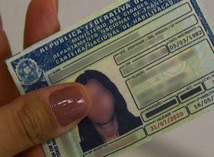 tentativas-de-fraudes-com-documentos-mais-que-dobram-de-2022-a-2025