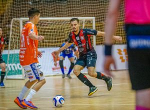 campo-mourao-vence-o-pato-na-arena-utfpr-e-fica-a-um-empate-do-titulo-do-paranaense