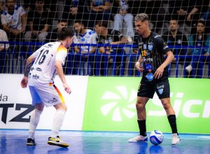 velez-empata-contra-o-atlec-no-jogo-de-ida-da-final-do-gauchao