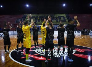 timao-joga,-vibra-e-classifica:-corinthians-chega-a-final-do-paulista