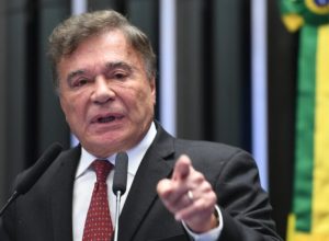 alvaro-dias-acerta-filiacao-ao-mdb-para-concorrer-em-2026