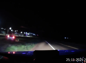 camera-de-viatura-registra-fuga-e-apreensao-de-164-kg-de-maconha-na-br-369