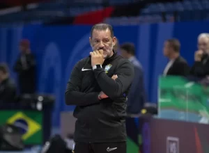 selecao-brasileira-convocada-para-dois-jogos-com-a-holanda-na-ultima-data-fifa-de-2025