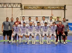 sao-lourenco-empata-com-jaragua-e-segue-na-busca-do-bicampeonato-do-jasc-2025