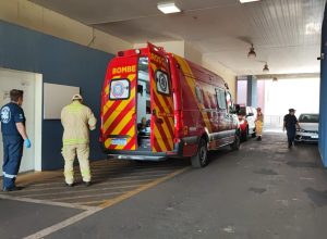 homem-sofre-queda-de-quatro-metros-e-fica-gravemente-ferido-em-cascavel