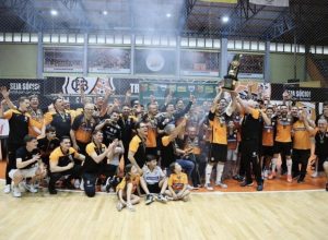 acbf-goleia-a-ser-santiago-e-vence-a-serie-ouro-pela-13a-vez