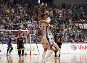 pato-vence-o-campo-mourao-nos-penaltis-e-e-tetracampeao-do-paranaense